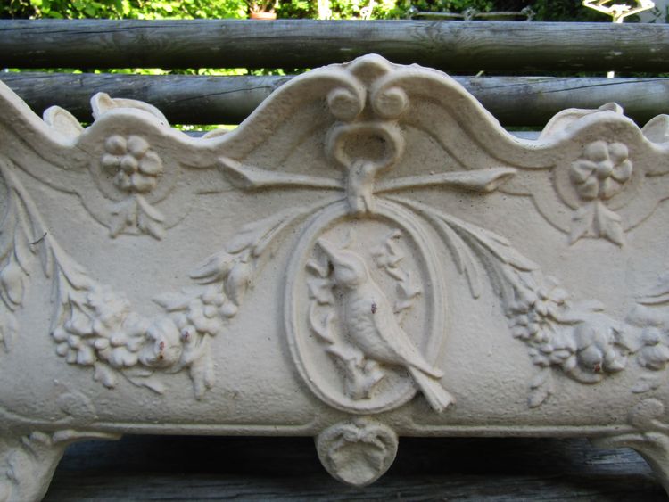 Blumenkasten Aus Gusseisen