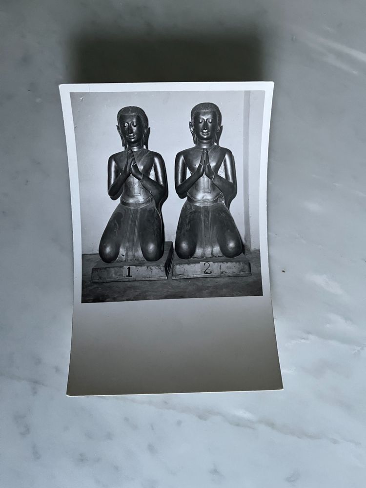 Grands Adorants Thepphanoms en Bronze, Rattanakos