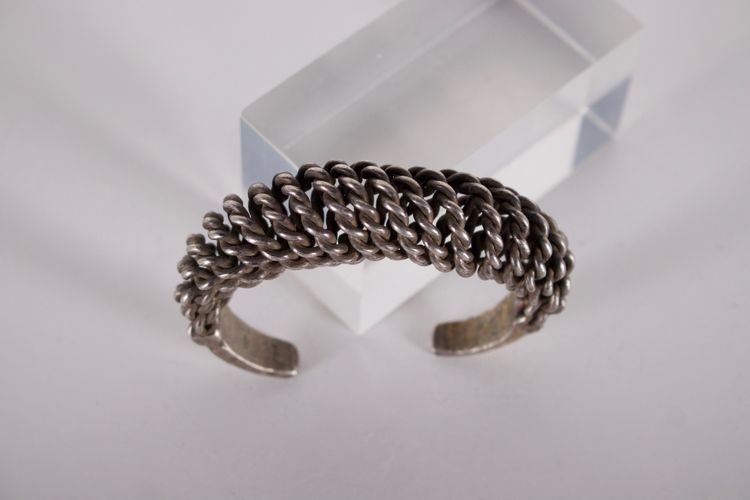 Torque-Armband Akha, Volk der Hügel, Goldenes Dreieck