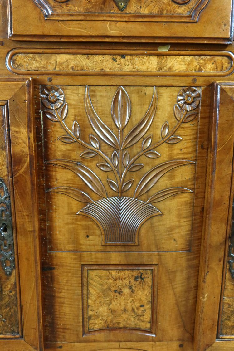 Buffet vaisselier XVIIIème siècle