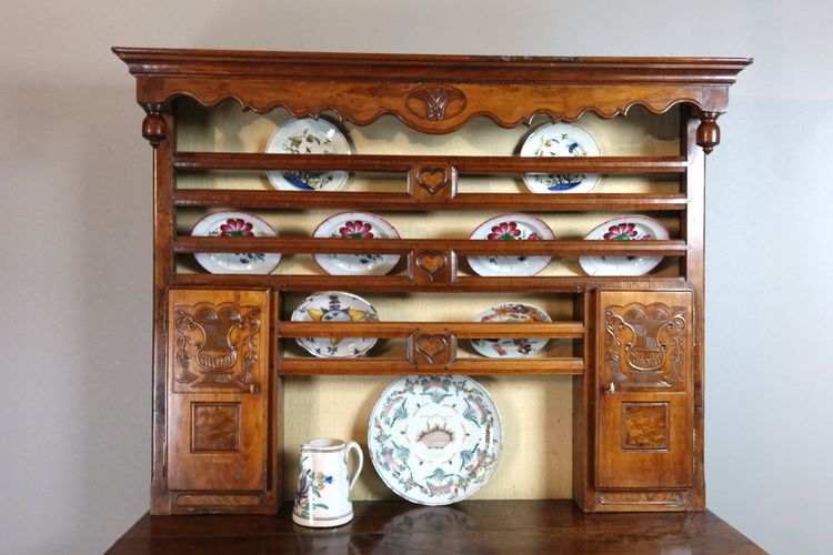 Buffet vaisselier XVIIIème siècle