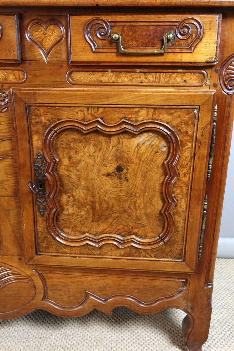 Buffet vaisselier XVIIIème siècle