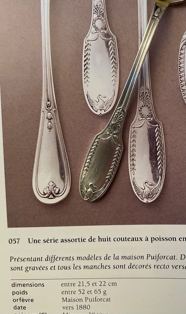 12 ice-cream scoops.