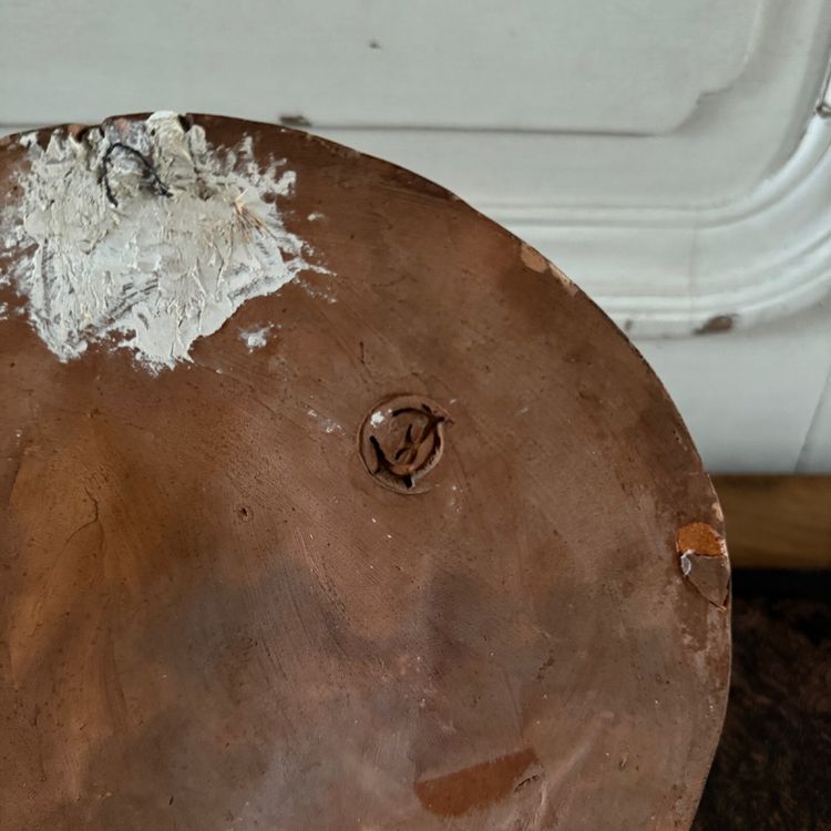 Medaglione in terracotta di Charles Filleul, profilo di un bambino, XX secolo