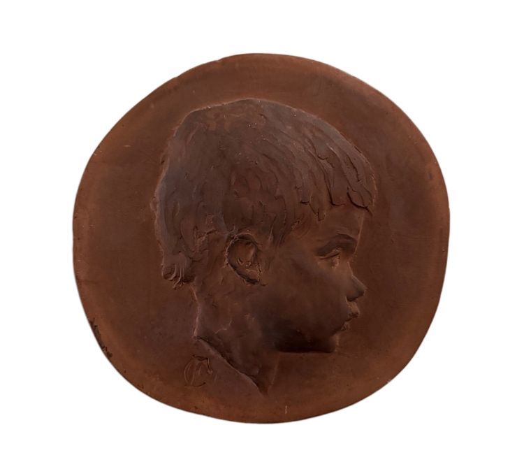 Medaglione in terracotta di Charles Filleul, profilo di un bambino, XX secolo