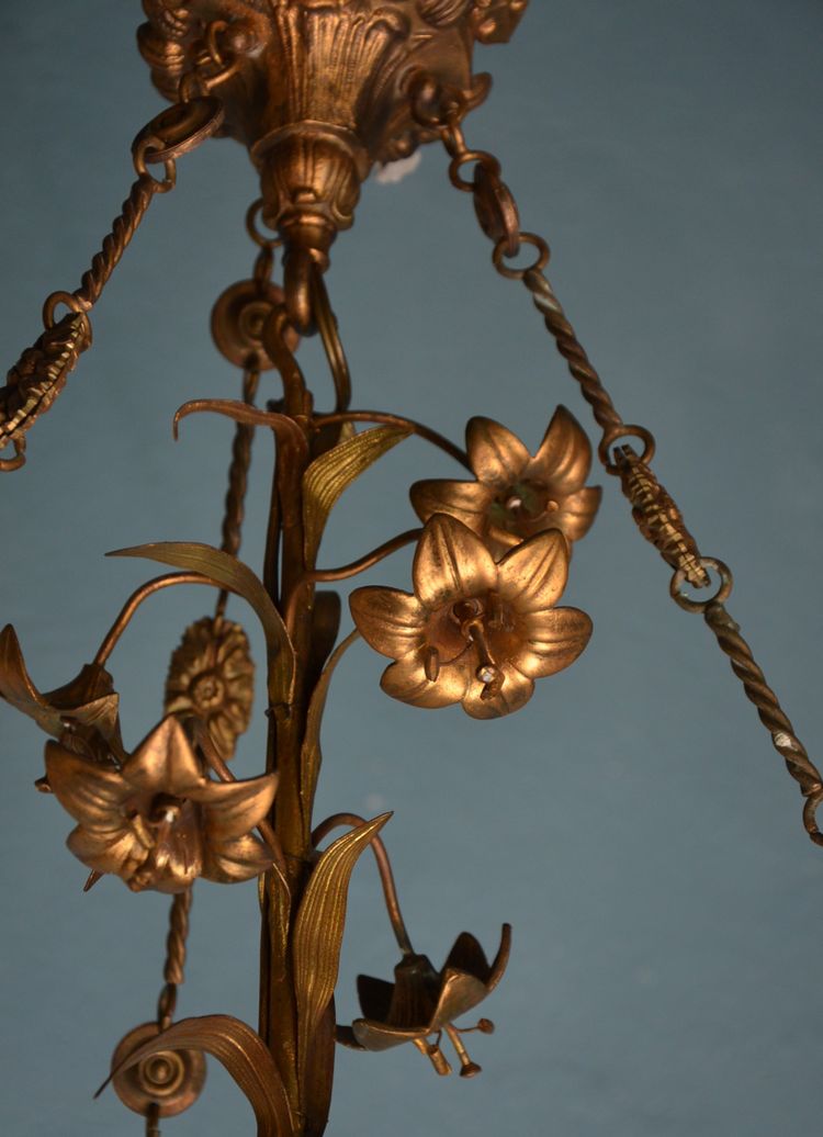 Laterne aus mundgeblasenem Glas und vergoldeter Bronze