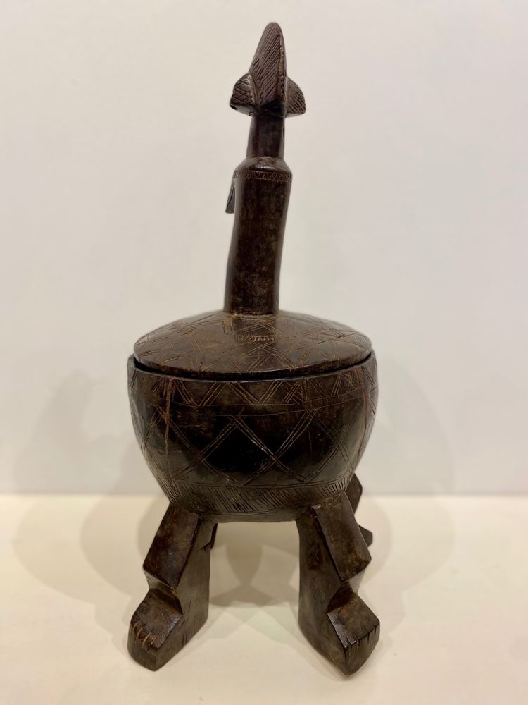Coupe en bois sculpté MOSSI du Burkina Faso