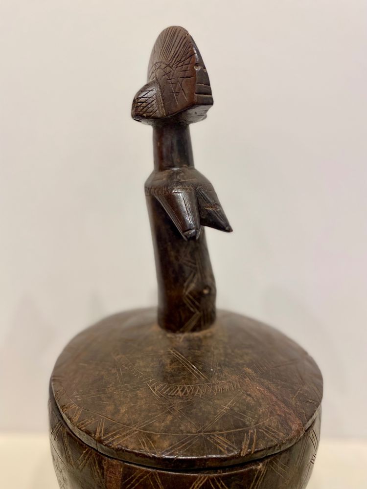 Coupe en bois sculpté MOSSI du Burkina Faso