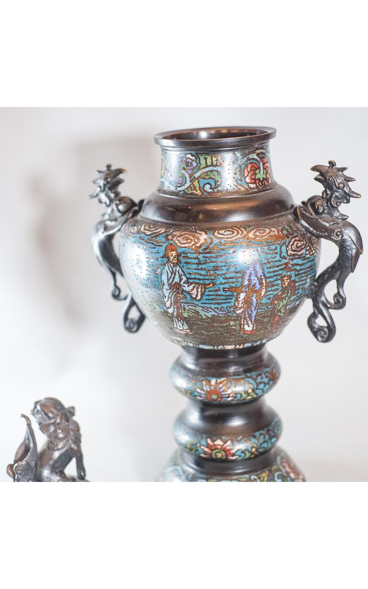 Grand brûle-parfum bronze polychrome, Chine, fin XIXéme-Début XXème