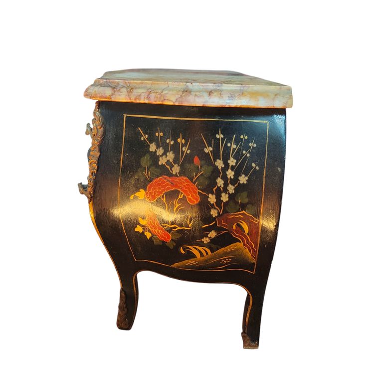 Miniature chest of drawers