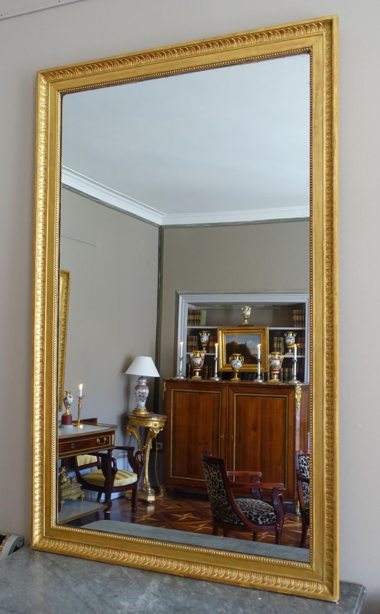 Grand miroir de cheminée Louis XVI Directoire doré à l'or fin, glace au mercure - 161cm x 102,5cm