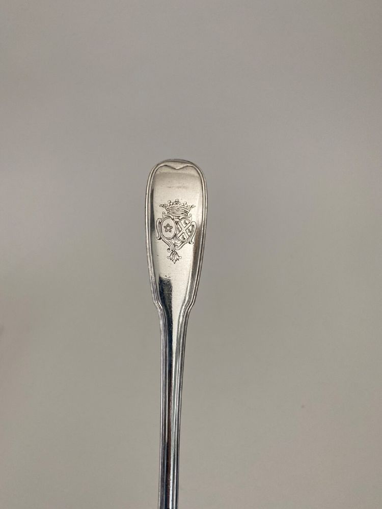 18th century stew spoon with coat of arms and Farmers General hallmarks, 207 grams