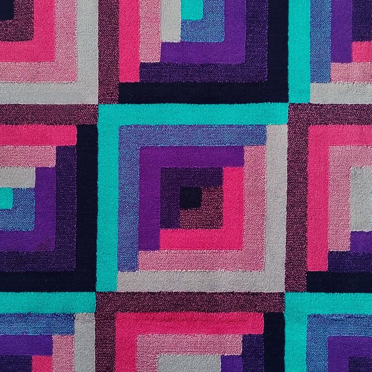 1980s Gorgeous Geometric Italian Woolen Rug by Missoni for T&J Vestor
