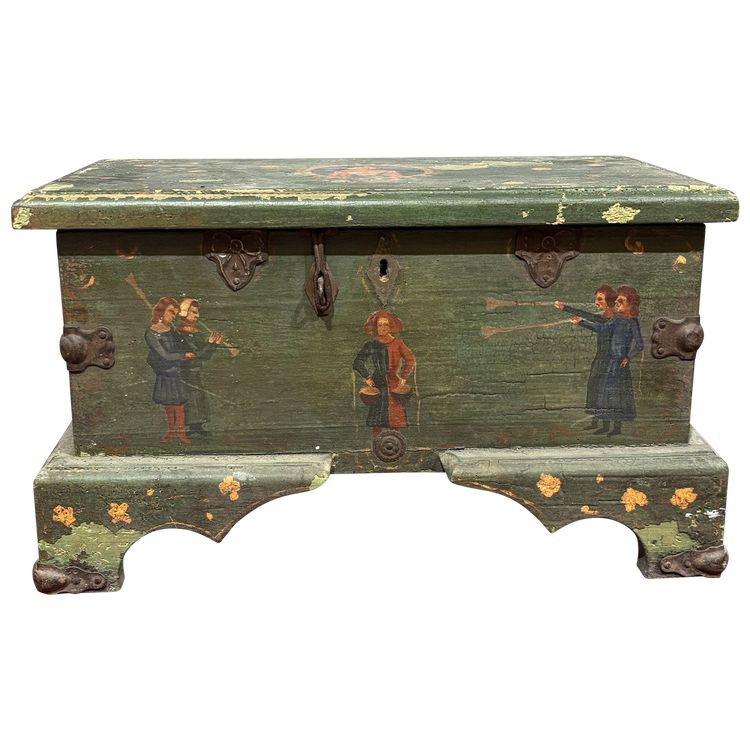 Coffre ancien peint du XIXe siècle
