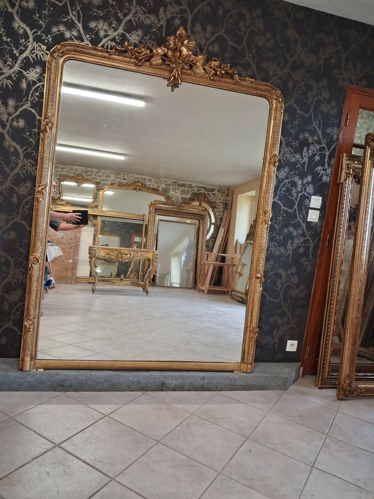 Period mirror 205 x 147