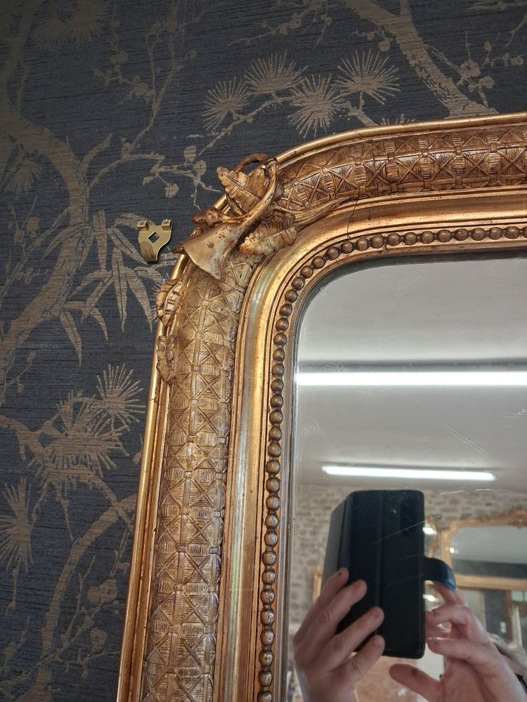 Period mirror 205 x 147