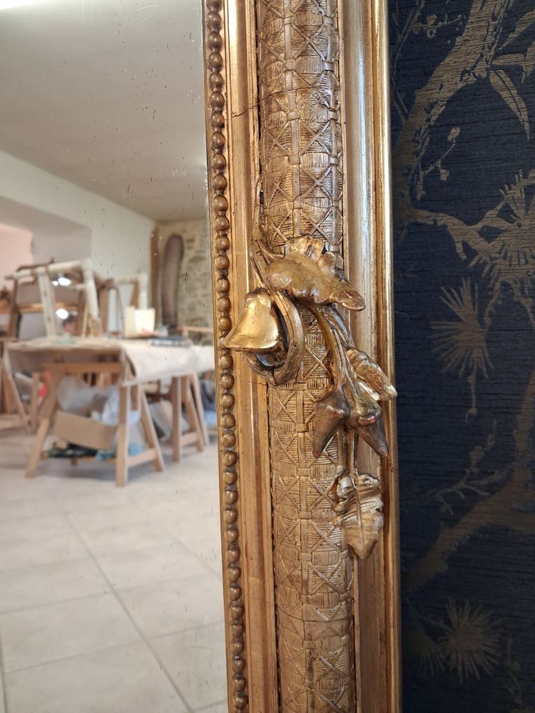 Period mirror 205 x 147