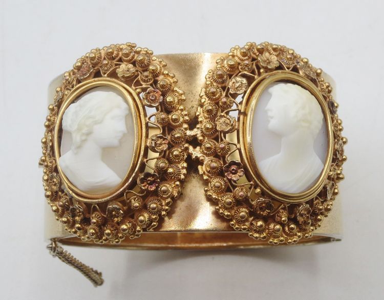 Bracelet, XIXe siècle. 