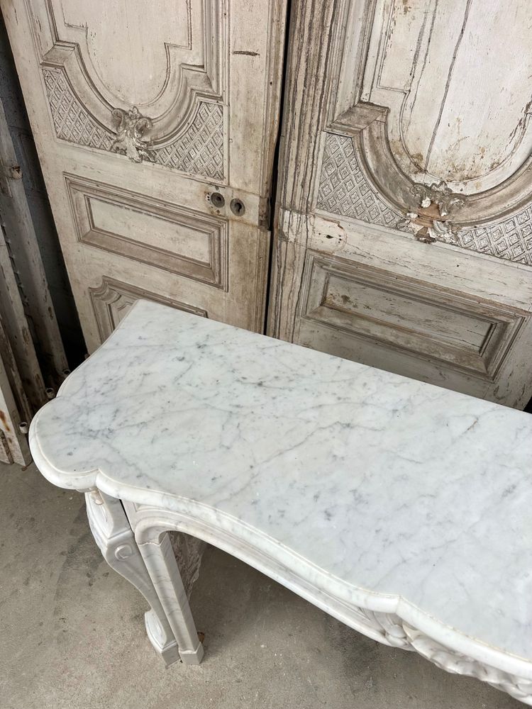 Kamin in Weiß Stil Louis XV Epoche 19.