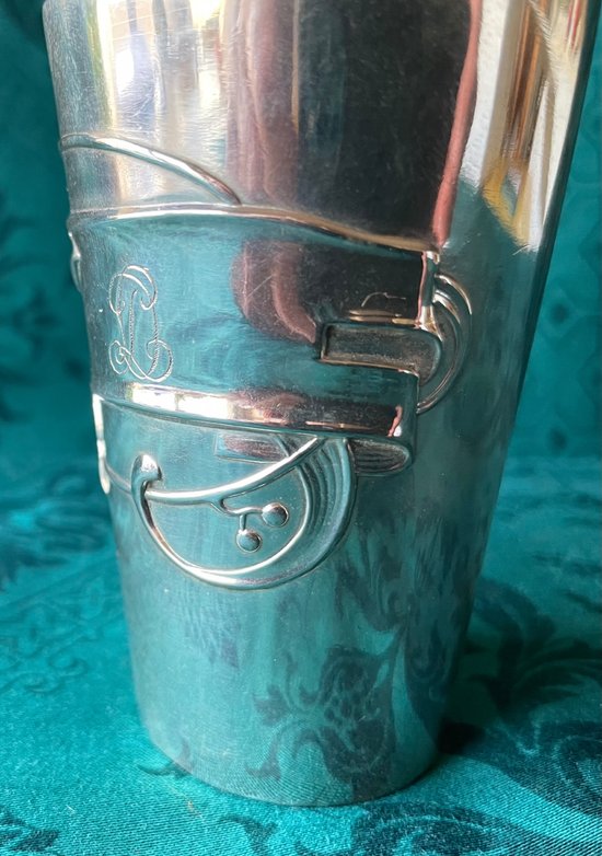 Timbale art Nouveau.