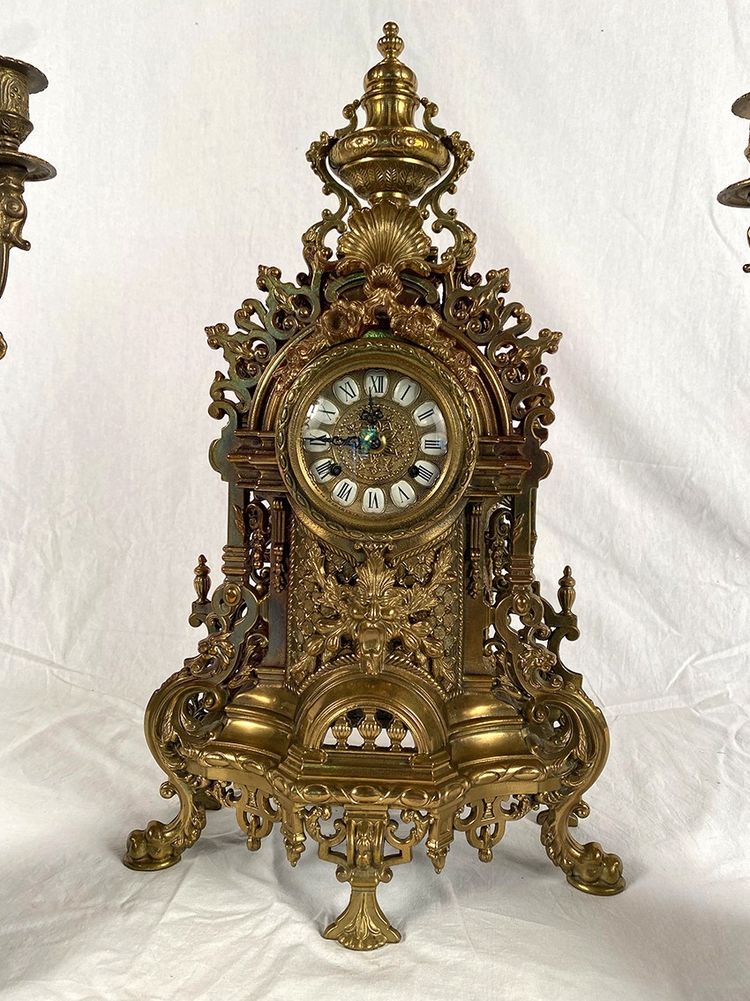 Large Louis XV style bronze mantelpiece, 20th century