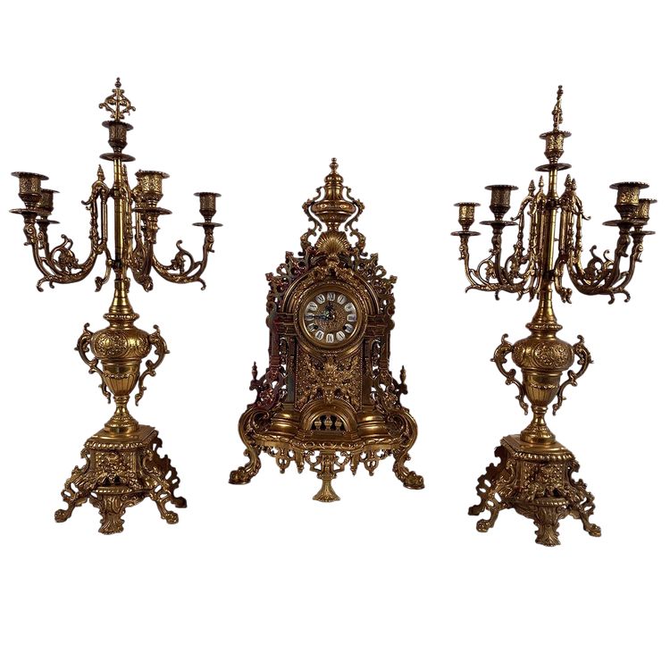 Large Louis XV style bronze mantelpiece, 20th century