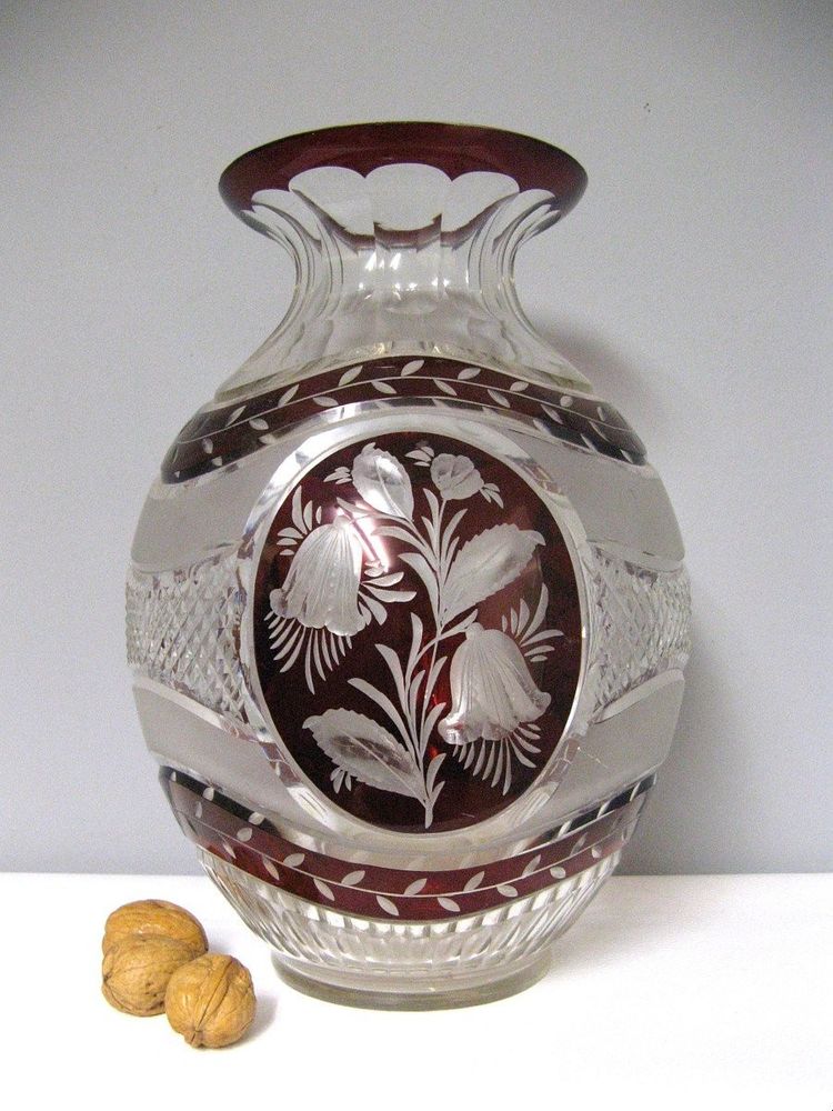 Bohemian Engraved Crystal Vase XIXth Art Nouveau.