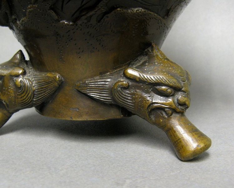 Bruciaprofumi in bronzo periodo Meiji Giappone Fine XIX secolo.