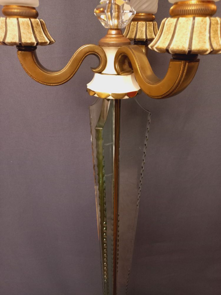 Important lampadaire en cristal de Sèvres et laiton XXe siècle