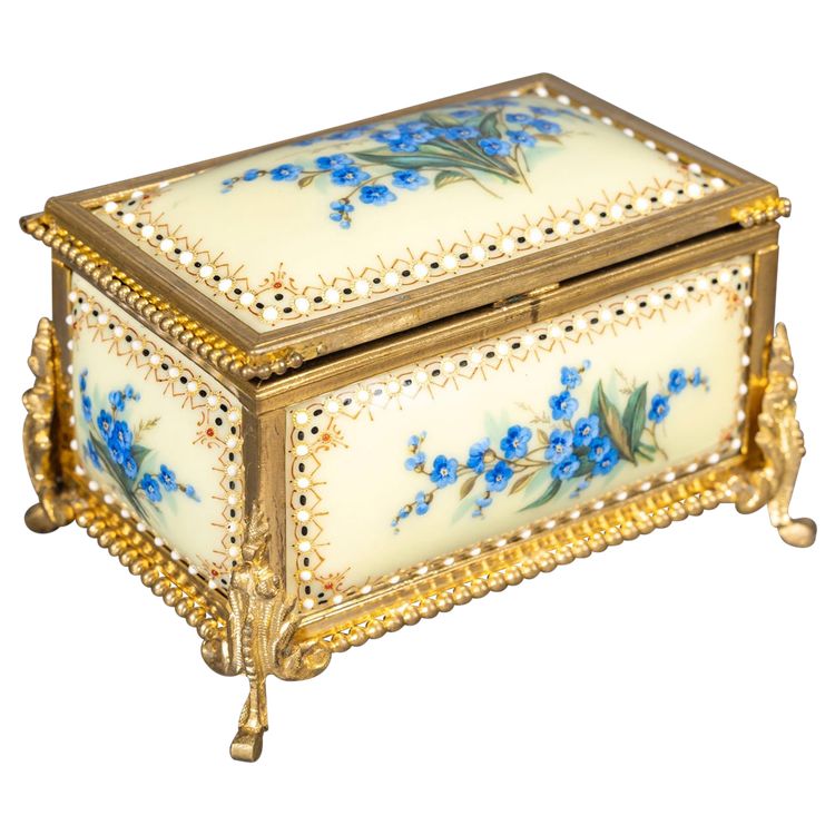An enamel jewelry box, late 19th century