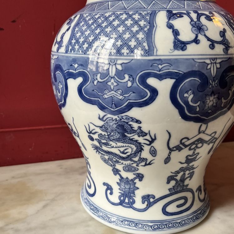 Lamp base, Chinese porcelain
