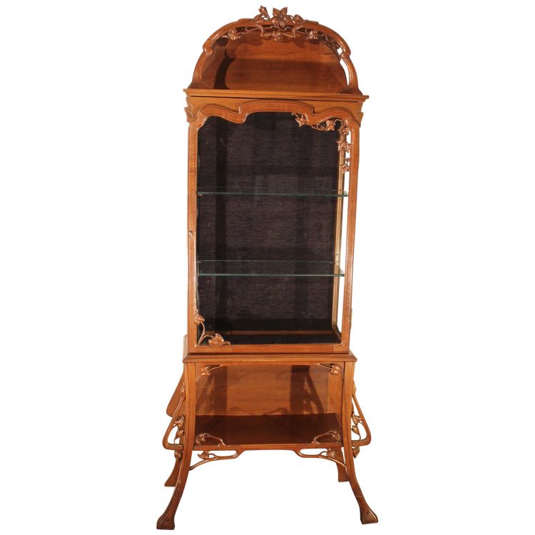  Art Nouveau showcase