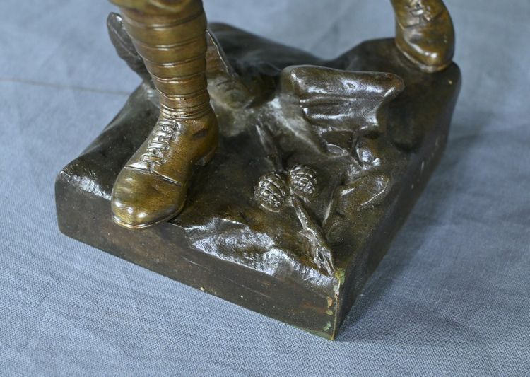 Bronzo "Le Chasseur Alpin", firmato E. Carlier - Fine del XIX secolo