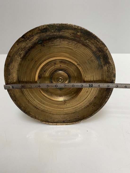 Kerzenhalter aus Bronze 15. Jahrhundert XVI. aus dem Südwesten...