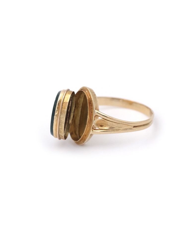 Anello in oro 18k in diaspro segreto, anello del veleno, anello francese, anello con sigillo