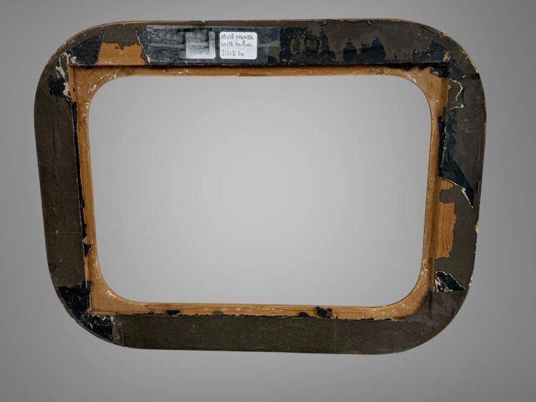 ANCIENT 19th CENTURY FRAME IN WOOD AND GILDED STUC SCULPTTED FOR PAINTING 46 CM X 34 CM