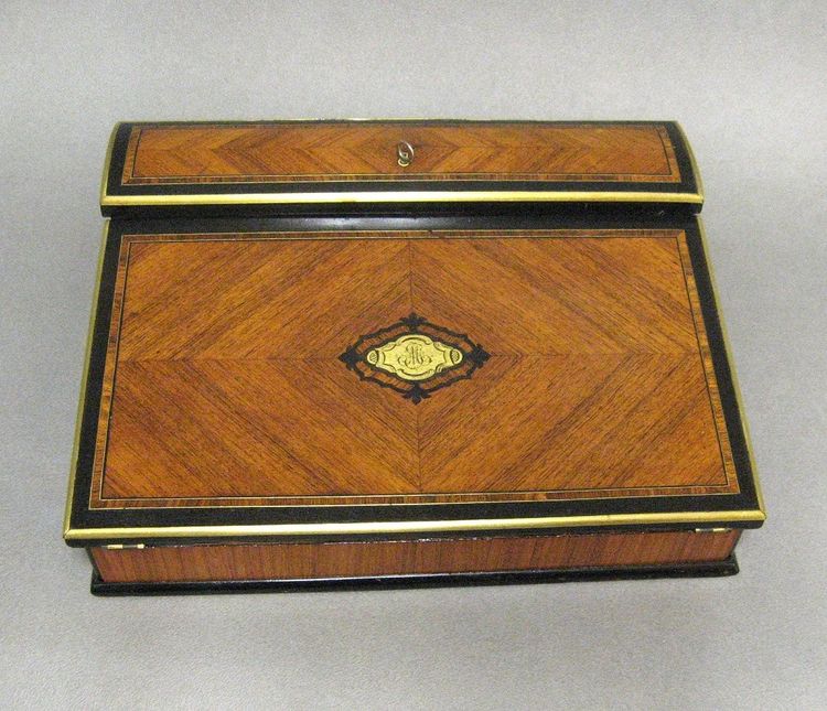 Ecritoire De Voyage in marquetry 19th Century. Napoleon III period.