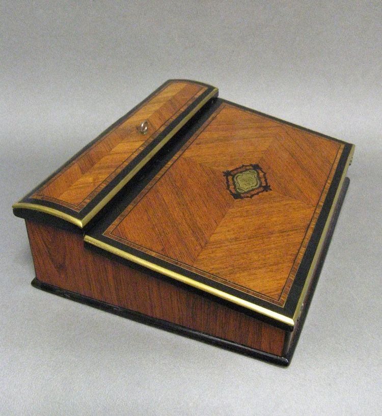 Ecritoire De Voyage in marquetry 19th Century. Napoleon III period.