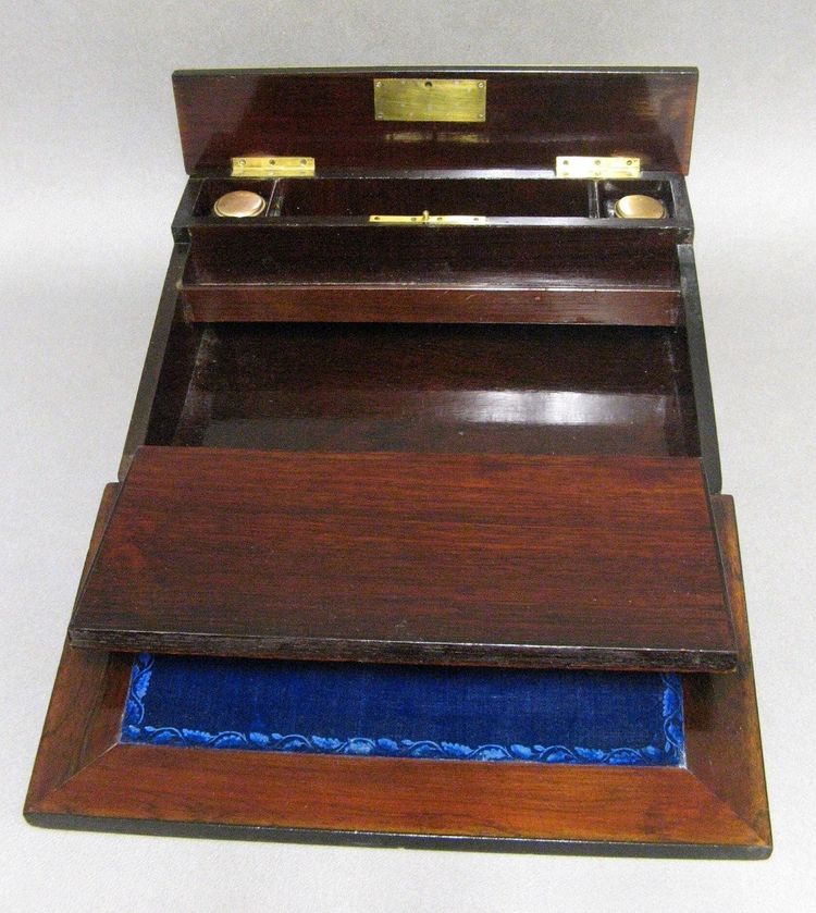 Ecritoire De Voyage in marquetry 19th Century. Napoleon III period.
