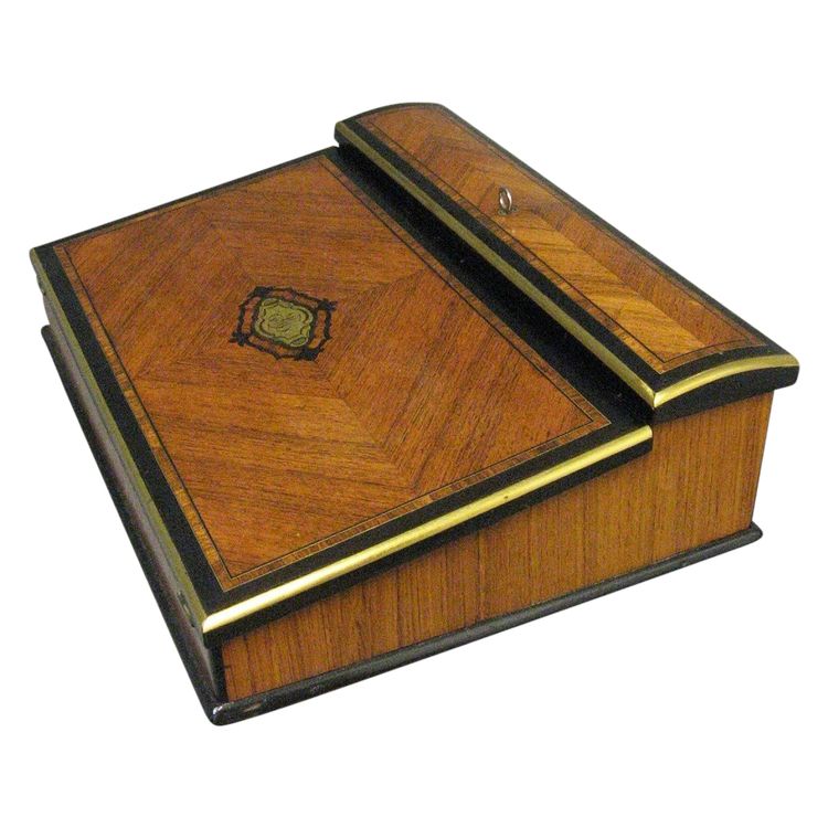 Ecritoire De Voyage in marquetry 19th Century. Napoleon III period.