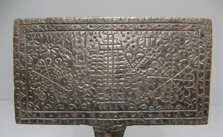 Gaufrier De Mariage XVIIIe. Moule à Oublies Du Perche. 