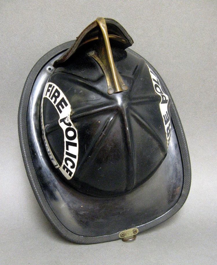 Amerikanischer Feuerwehr- und Polizeihelm. Cairns & Brother Helm