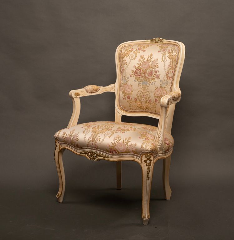 Pair of Louis XV Style Armchairs, Carved Wood and Brocade Fabric - 20th Century