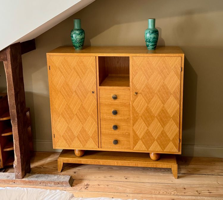 Art-Deco-Schrank
