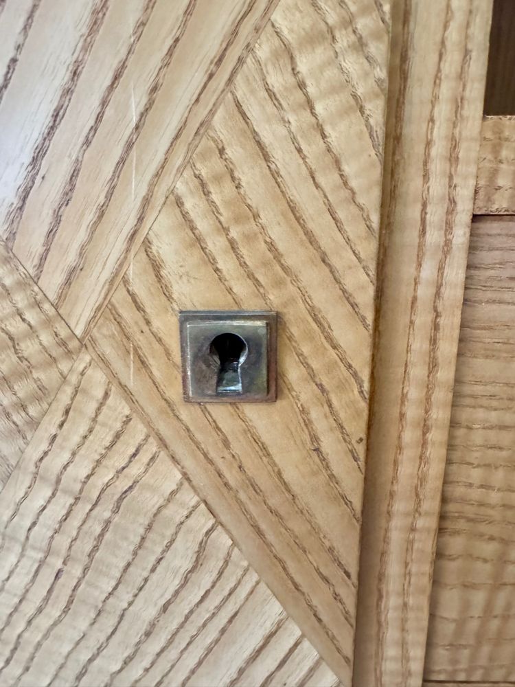 Art-Deco-Schrank