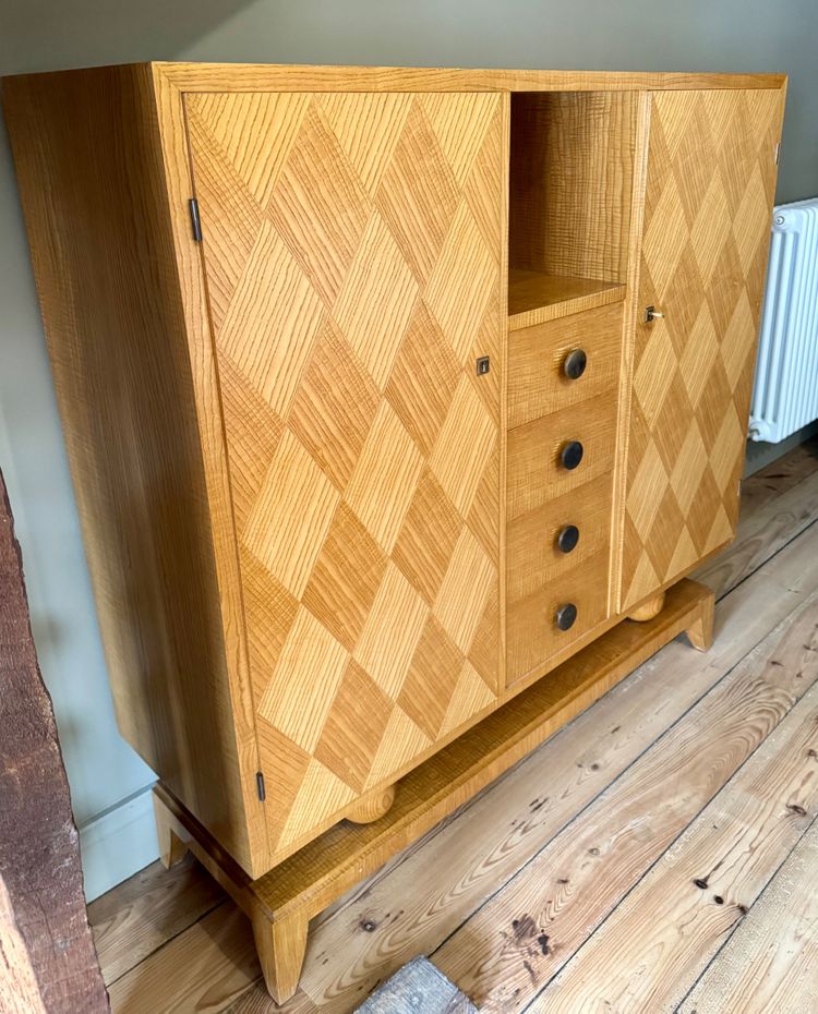 Art-Deco-Schrank