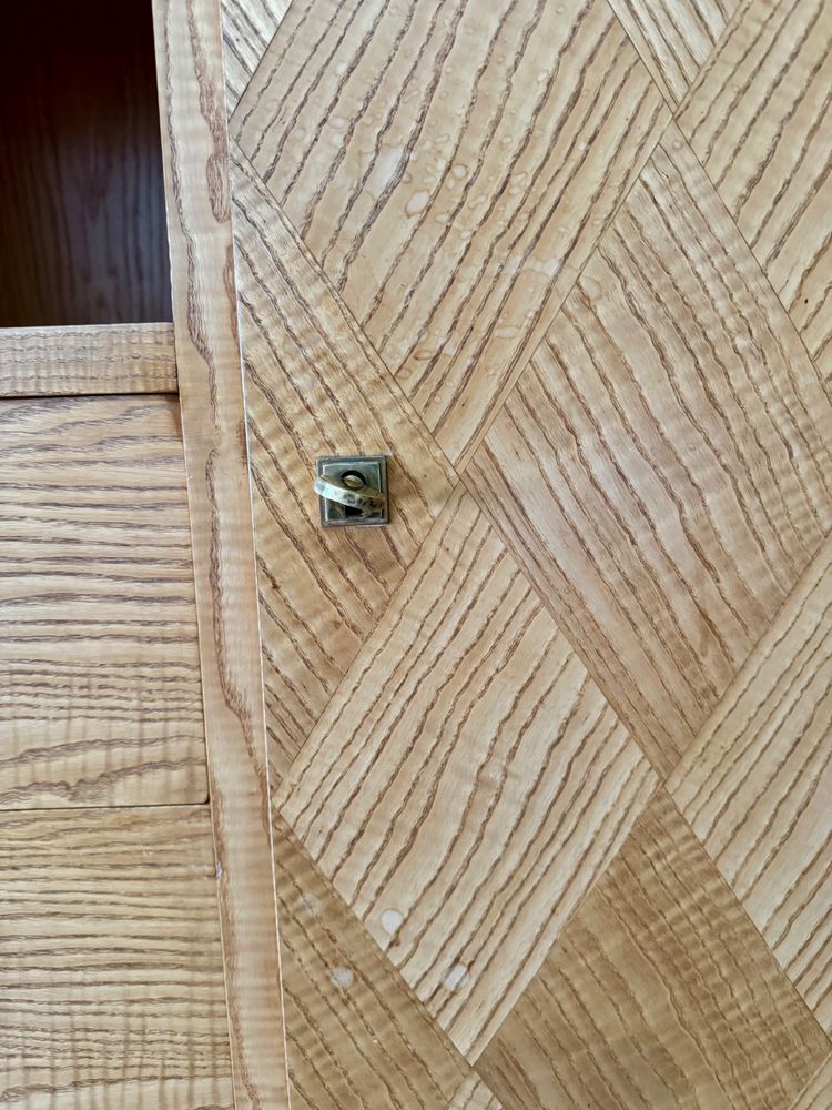 Art-Deco-Schrank