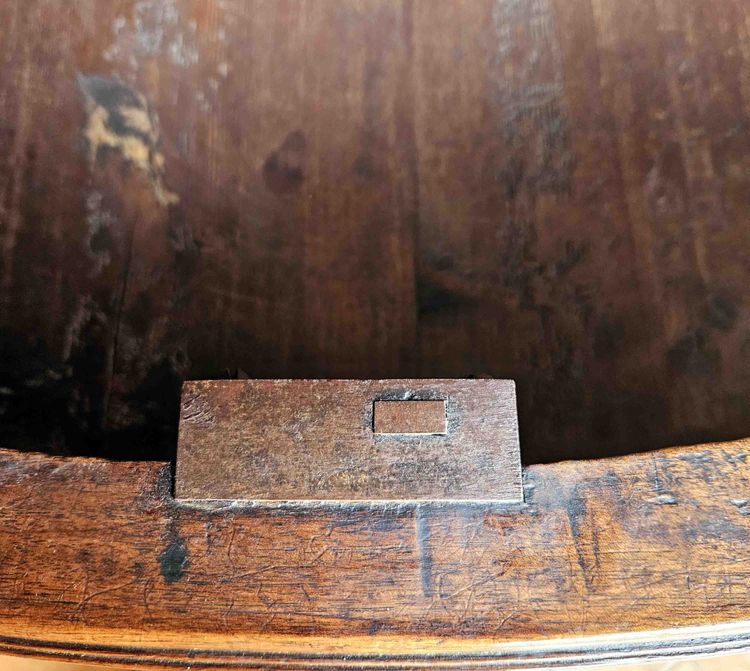 Importante Commode Tombeau XVIIIème En Noyer