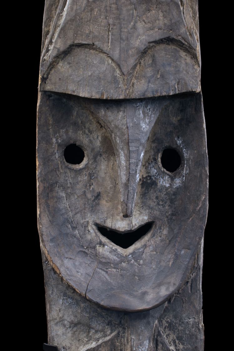 Figure Minja, sculpture, tribal art, Papua New Guinea, Oceanian art, Oceania, 146 x 21 cm