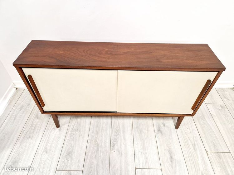 Buffet suédois vintage en teck Portes blanches